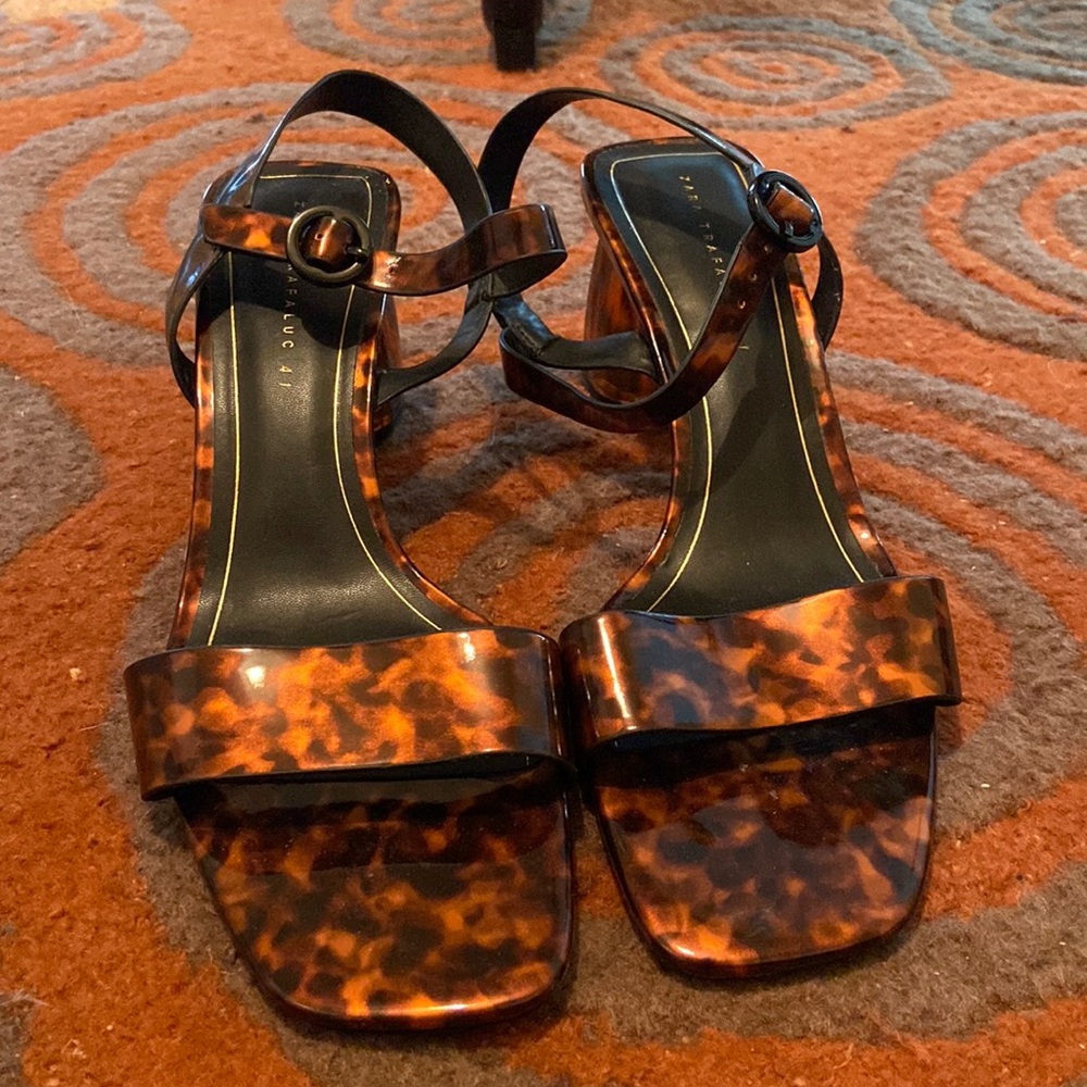 Zara Tortoise Shell Print heeled sandals